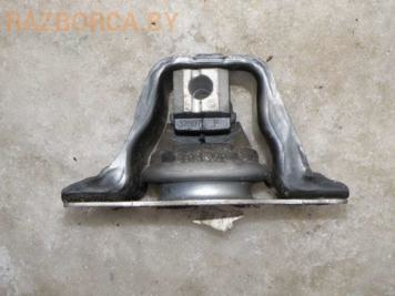 Подушка двигателя Nissan Primera P12