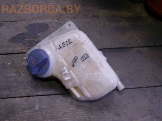 Бачок расширительный Volkswagen Passat B5 GP Бачок расширительный Volkswagen Passat B5 GP