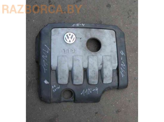 Декоративная крышка двигателя Volkswagen Passat B6 Декоративная крышка двигателя Volkswagen Passat B6