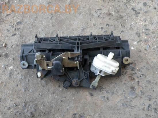 Ручка крышки багажника Audi A4 (B5) Ручка крышки багажника Audi A4 (B5)