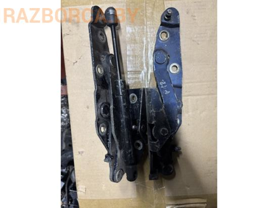 Петля крышки багажника Nissan Primera P12 Петля крышки багажника Nissan Primera P12