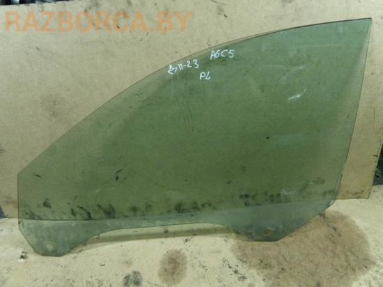 Стекло переднее L Audi A6 (C5) Стекло переднее L Audi A6 (C5)