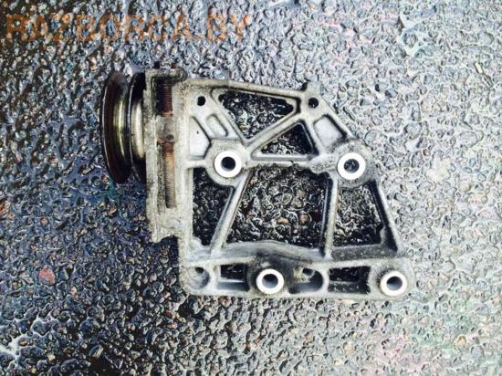 Кронштейн кондиционера Nissan Almera N16 Кронштейн кондиционера Nissan Almera N16