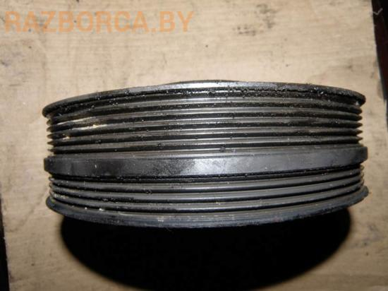 Шкив коленвала Audi A6 (C5) Шкив коленвала Audi A6 (C5)