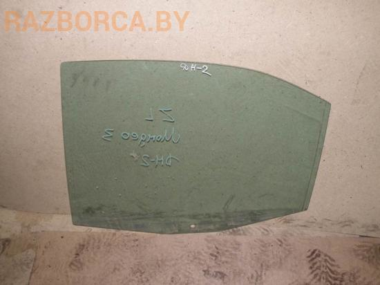 Стекло заднее L Ford Mondeo 3