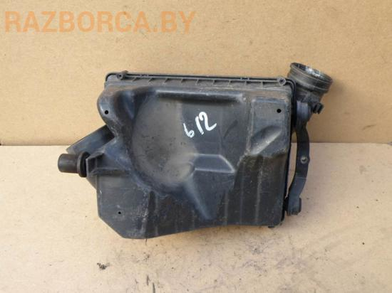 Корпус воздушного фильтра Opel Astra H Корпус воздушного фильтра Opel Astra H