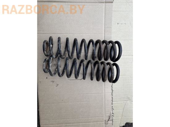 Автомобиль Volkswagen Passat B3 Автомобиль Volkswagen Passat B3