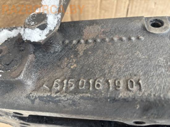 Головка блока цилиндров (ГБЦ) Mercedes E W123