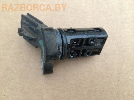 Датчик распредвала Nissan Almera N16 Датчик распредвала Nissan Almera N16