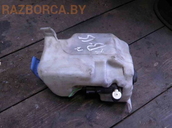 Бачок омывателя Volkswagen Golf 4