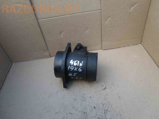 Расходомер воздуха Volkswagen Passat B5 GP