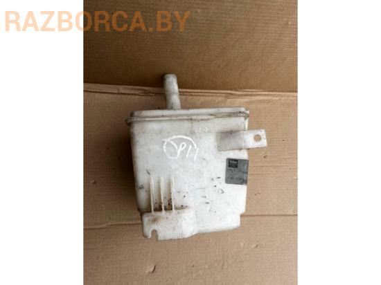 Бачок омывателя Nissan Primera P11 Бачок омывателя Nissan Primera P11