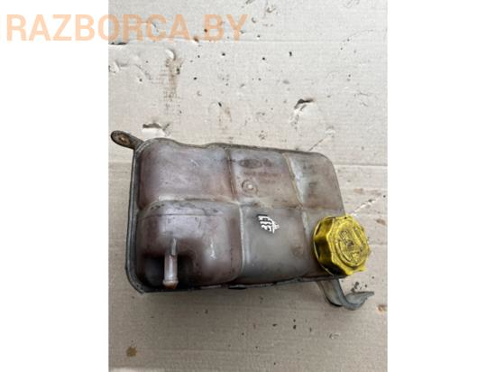 Бачок расширительный Ford Escort 1995-2001 Бачок расширительный Ford Escort 1995-2001