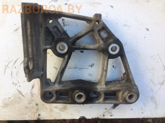 Кронштейн кондиционера Nissan Primera P12