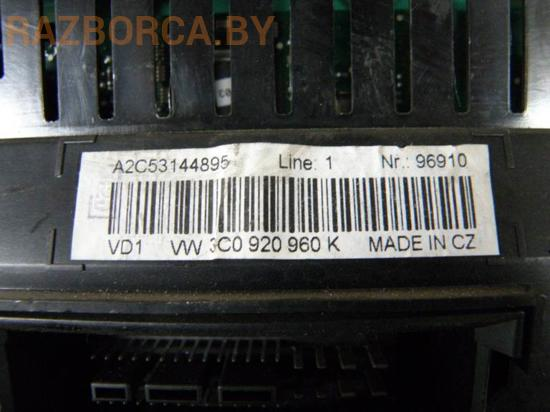 Панель приборов Volkswagen Passat B6
