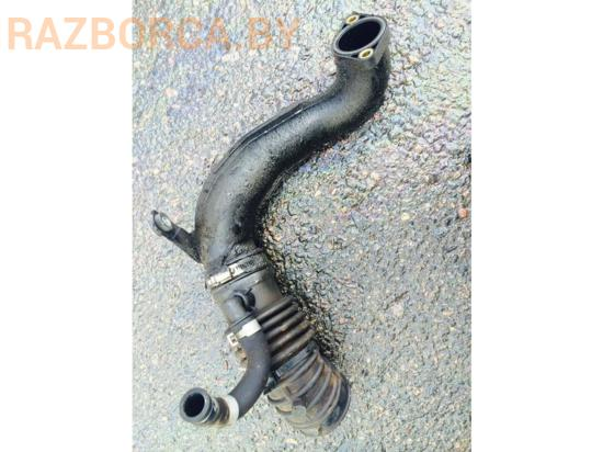 Патрубок интеркулера Nissan Almera N16 Патрубок интеркулера Nissan Almera N16