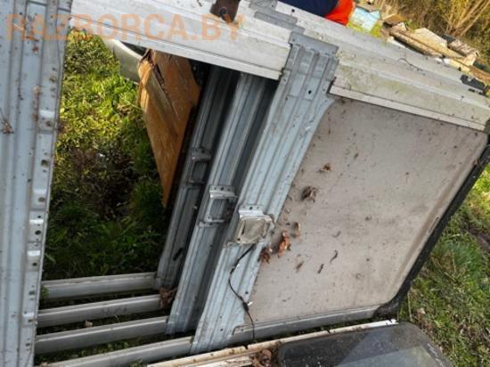 Люк Nissan X-Trail (T30) Люк Nissan X-Trail (T30)