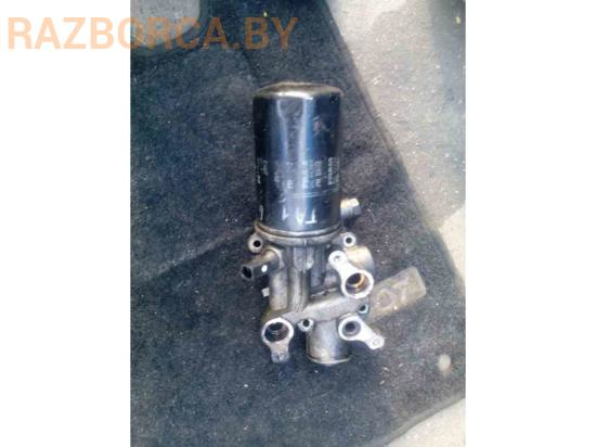 Кронштейн масляного фильтра Audi A4 (B6) Кронштейн масляного фильтра Audi A4 (B6)