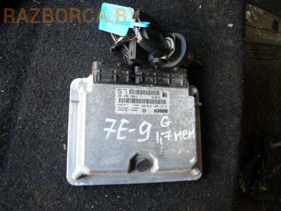 Блок управления двигателем Opel Astra G Блок управления двигателем Opel Astra G
