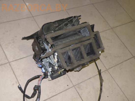 Корпус печки Nissan Primera P11