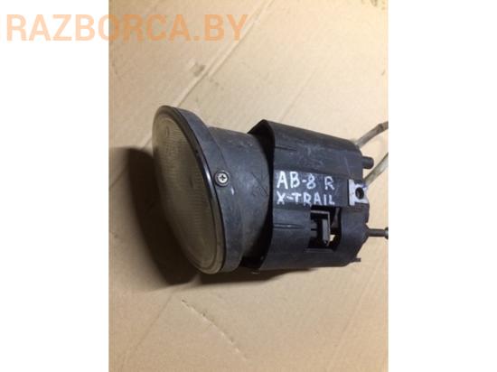 Галогенка R Nissan X-Trail (T30)