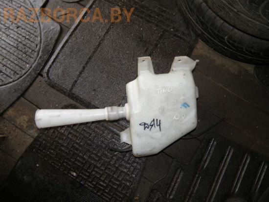 Бачок омывателя Nissan Almera Tino
