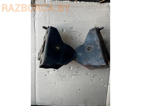 Кронштейн крепления балки подвески Nissan Almera N16 Кронштейн крепления балки подвески Nissan Almera N16