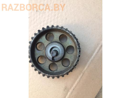 Шестерня распредвала Nissan Primera P11