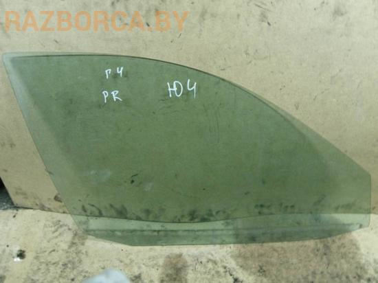 Стекло переднее R Volkswagen Golf 4 Стекло переднее R Volkswagen Golf 4