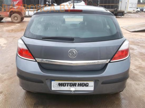 Автомобиль Opel Astra H