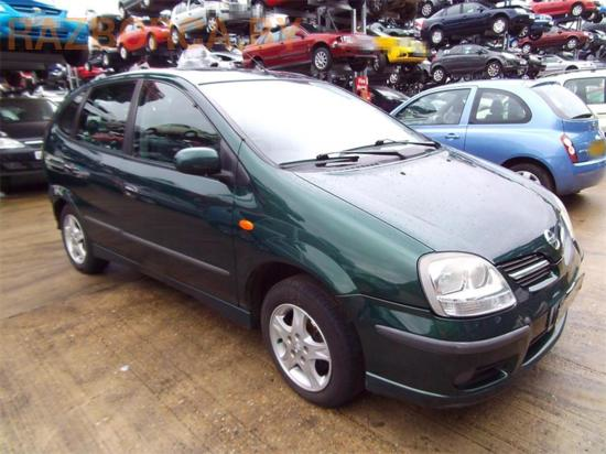Автомобиль Nissan Almera Tino