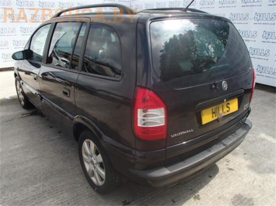 Автомобиль Opel Zafira A