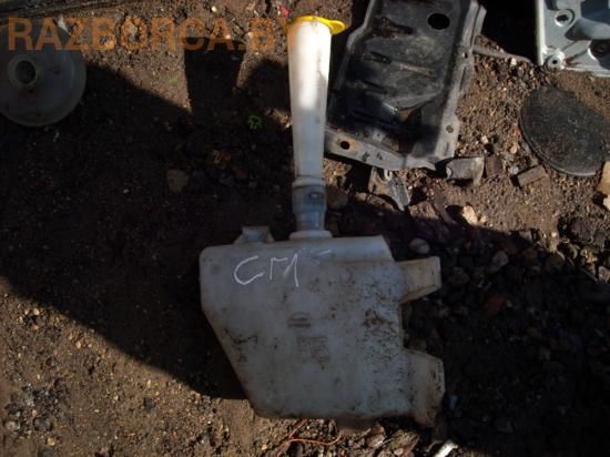 Бачок омывателя Nissan Almera Tino