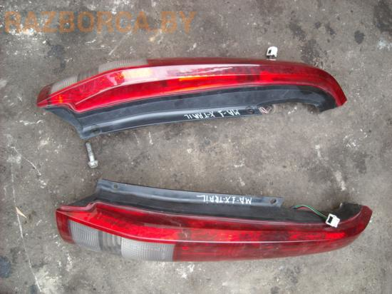 Фонарь задний правый Nissan X-Trail (T30)