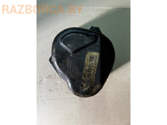 Крышка КПП Renault 19 Крышка КПП Renault 19