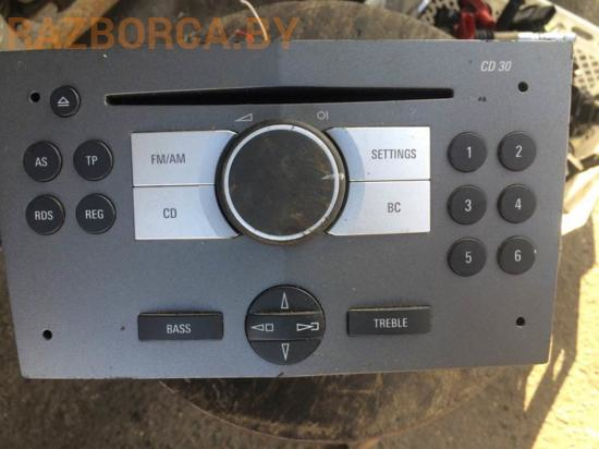 Магнитола Opel Astra H Магнитола Opel Astra H