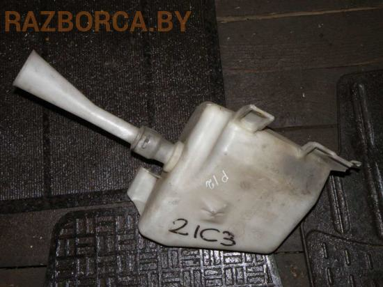 Бачок омывателя Nissan Primera P12 Бачок омывателя Nissan Primera P12