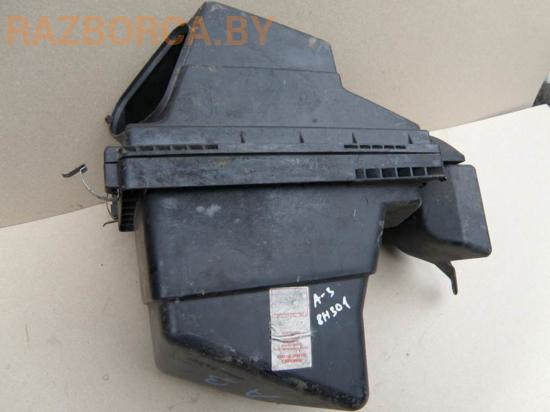 Корпус воздушного фильтра Nissan X-Trail (T30) Корпус воздушного фильтра Nissan X-Trail (T30)