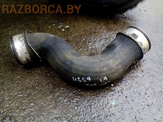 Патрубок Volkswagen TOURAN Патрубок Volkswagen TOURAN