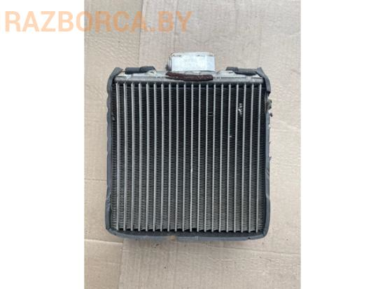 Радиатор кондиционера Nissan Primera P12 Радиатор кондиционера Nissan Primera P12
