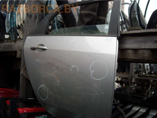 Дверь задняя R Nissan Primera P12 Дверь задняя R Nissan Primera P12