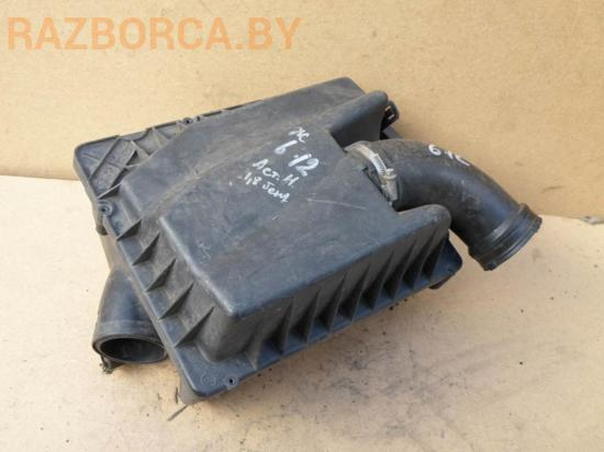 Корпус воздушного фильтра Opel Astra H Корпус воздушного фильтра Opel Astra H