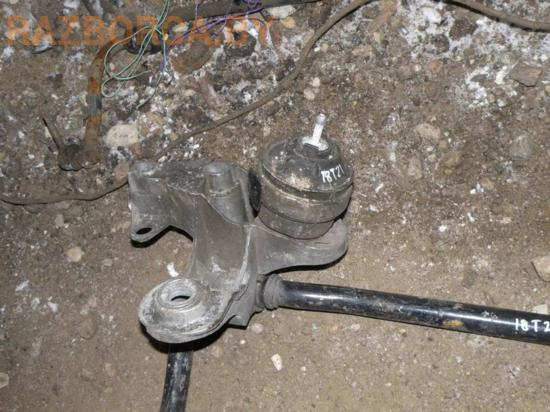 Кронштейн Audi A6 (C5) Кронштейн Audi A6 (C5)