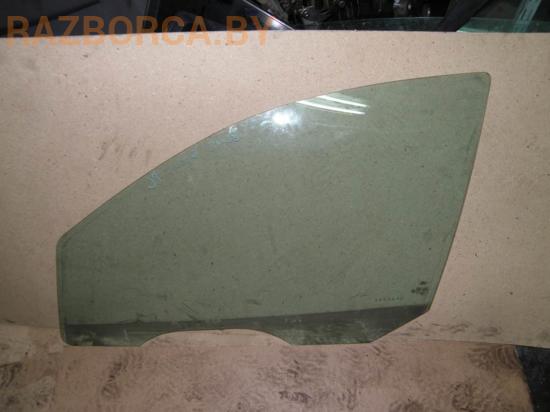 Стекло переднее L Ford Focus 1