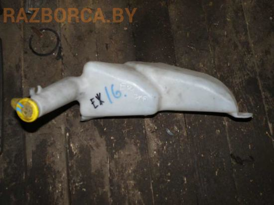 Бачок омывателя Opel Zafira A Бачок омывателя Opel Zafira A