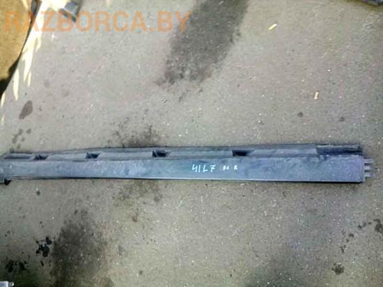 Накладка на порог R Volkswagen Passat B6 Накладка на порог R Volkswagen Passat B6