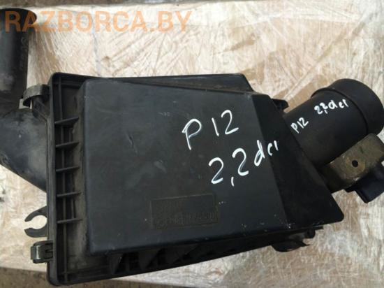 Корпус воздушного фильтра Nissan Primera P12 Корпус воздушного фильтра Nissan Primera P12