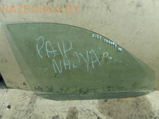 Стекло переднее R Volkswagen Golf 4