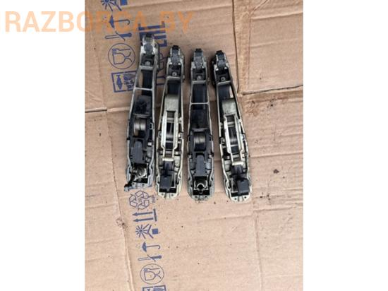 Ручка двери Mercedes E W124 Ручка двери Mercedes E W124