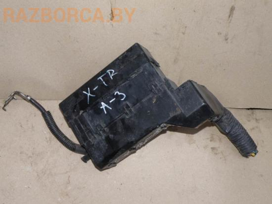 Блок предохранителей Nissan X-Trail (T30)